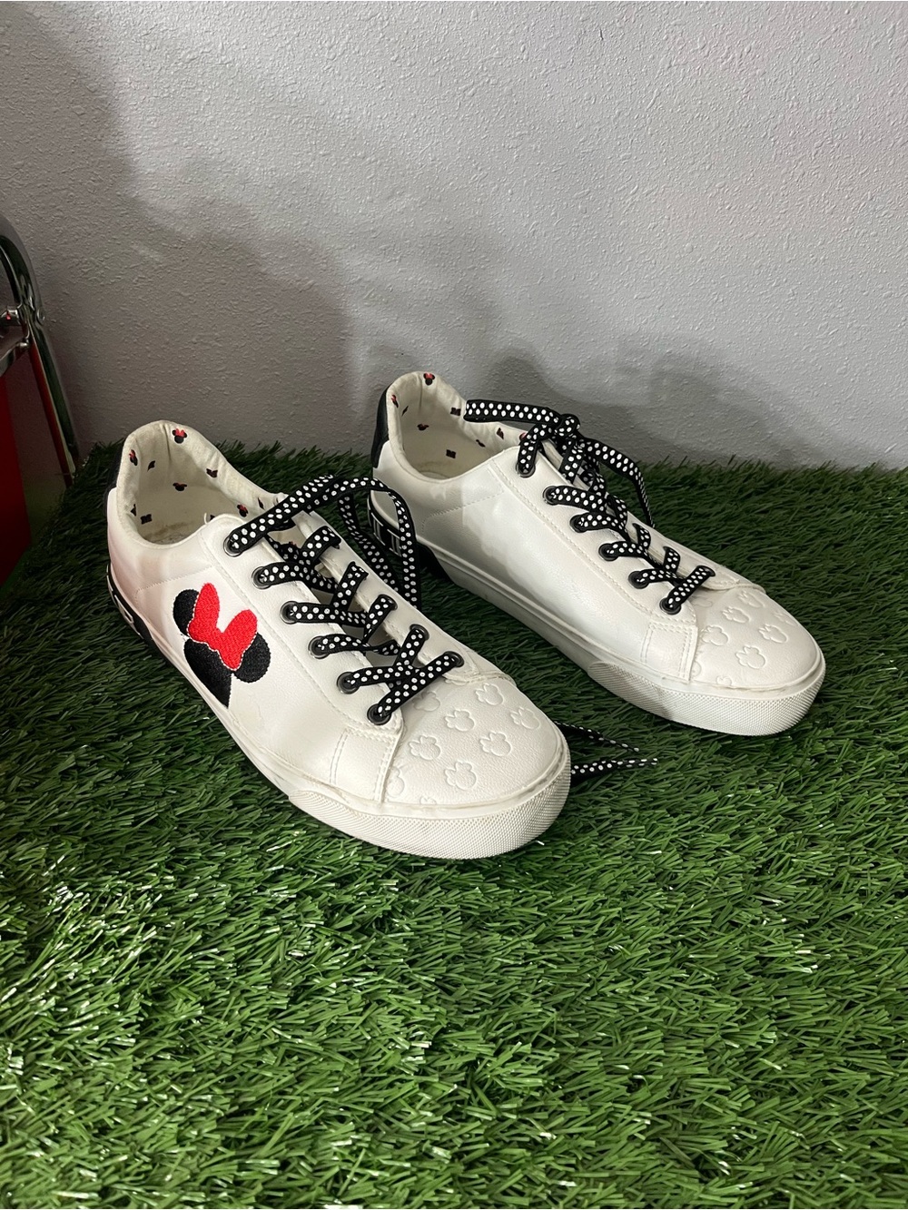 Disney White Sneakers with Black & Red Minnie Bow Accents